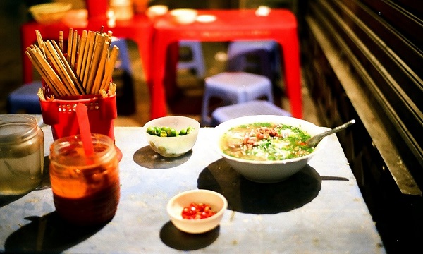 Hà Nội lọt Top 20 tour du lịch ẩm thực tốt nhất thế giới - Hình 1