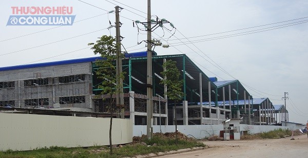 Bắc Giang: Bất chấp lệnh “cấm” nhà máy nghìn tỉ thiếu đánh giá tác động môi trường vẫn ngang nhiên xây dựng - Hình 1