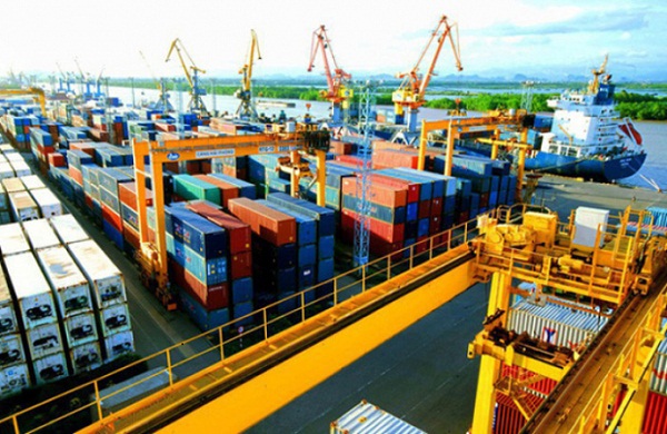 Thủ tướng Chính phủ chủ trì họp bàn giải pháp thúc đẩy thương mại với các đối tác lớn