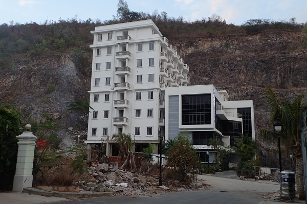 Khánh Hoà: “Cắt ngọn” biệt thự vượt tầng tại Dự án Ocean View...? - Hình 3