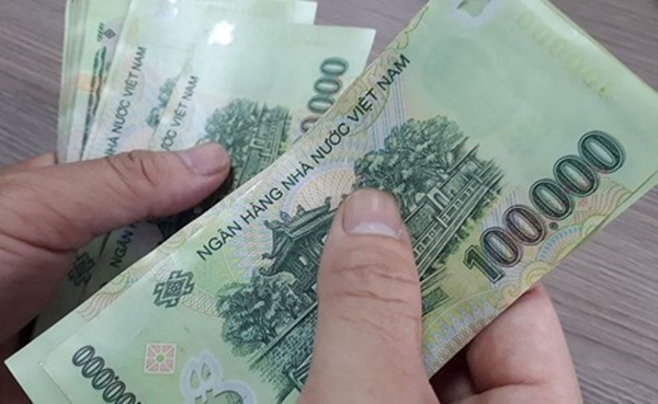 Lương tối thiểu vùng năm 2020 sẽ tăng thêm tối đa 240.000 đồng/tháng