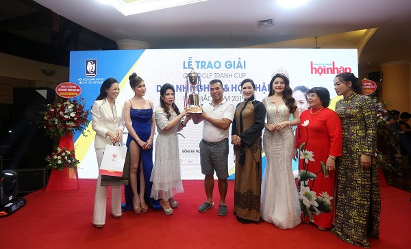 144 golfer tham gia giải golf tranh Cúp Doanh nghiệp & Hội nhập phía Bắc 2019