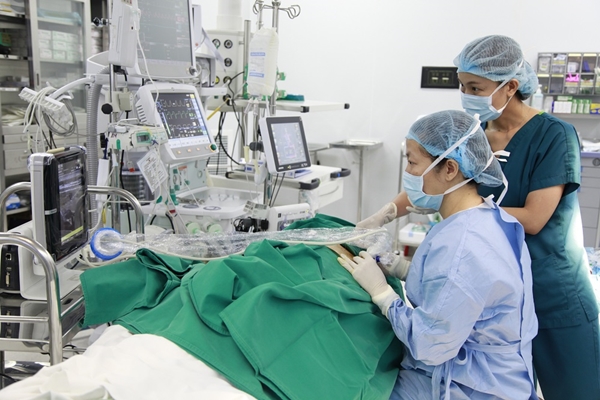 Lần đầu tiên tại Việt Nam, Vinmec điều trị tim mạch theo mô hình chuyên môn chuẩn Mỹ - Hình 2