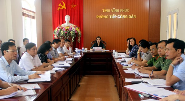 Bí thư Tỉnh ủy Vĩnh Phúc tiếp công dân: Giao việc, giao trách nhiệm giám sát