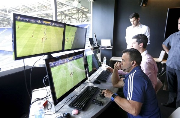 Ngoại hạng Anh chính thức sử dụng công nghệ VAR từ mùa giải mới 2019-2020