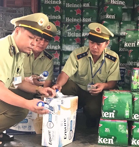 Phú Yên: Tạm giữ nhiều hàng hóa không rõ nguồn gốc