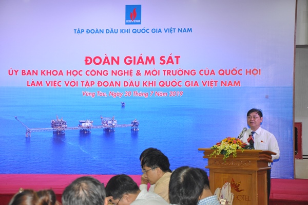 Đoàn giám sát của Ủy ban KHCNMT Quốc hội làm việc với Tập đoàn Dầu khí Việt Nam - Hình 1