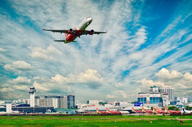 Nửa đầu năm 2019: Doanh thu vận tải của hãng Hàng không Vietjet tăng trưởng 22% - Hình 1