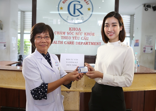 “Bà trùm Hoa hậu” Phạm Kim Dung cùng Đỗ Mỹ Linh hiến tạng cứu người - Hình 8