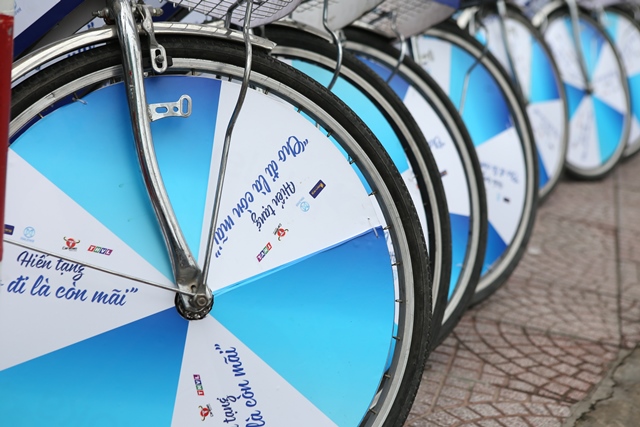 “Bà trùm Hoa hậu” Phạm Kim Dung cùng Đỗ Mỹ Linh hiến tạng cứu người - Hình 9