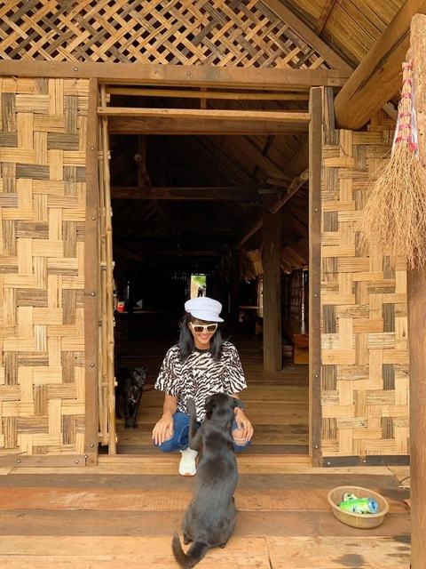 Hoa hậu Mỹ Linh: Hút hồn fans khi khoe đường cong tuyệt mỹ với bikini - Hình 10