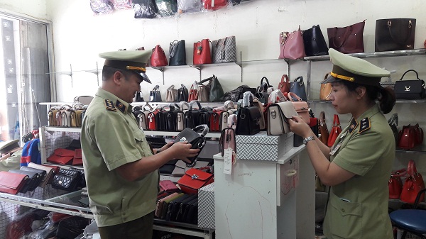 Lạng Sơn: Ra quân kiểm tra thị trường hàng hóa