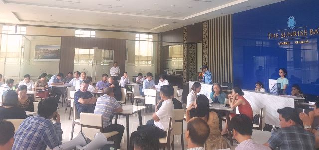 Đà Nẵng: Dự án The Sunrise Bay liên quan Vũ “nhôm”, hàng trăm khách hàng tập trung đòi nhà - Hình 3