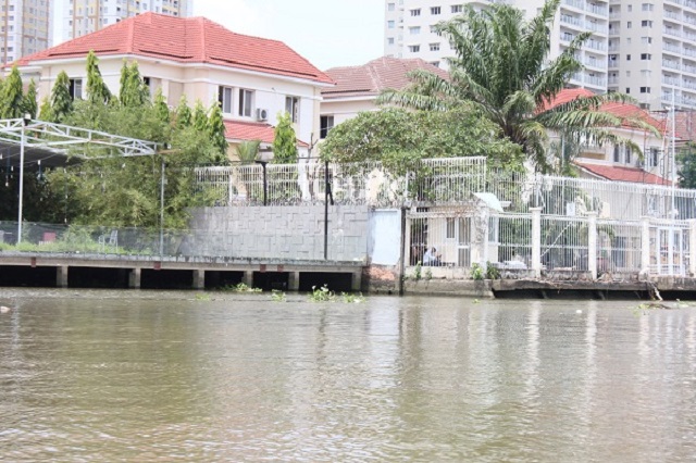 Những dòng sông đang đang bị bức hại: Bài 1: Sông Sài Gòn đang oằn mình vì xâm lấn trái phép - Hình 6