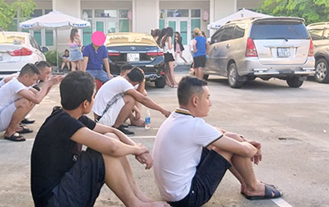 Đà Nẵng: Phát hiện 58 đối tượng dương tính với ma túy tại quán karaoke Mercury