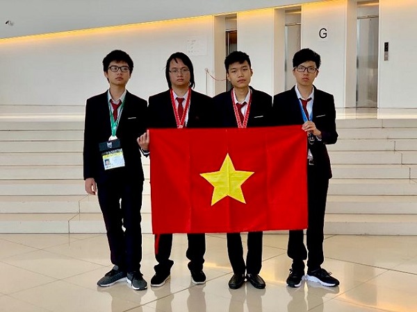Đội tuyển Việt Nam giành huy chương vàng tại Olympic Tin học quốc tế - Hình 1