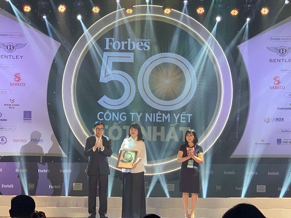 Bảo Việt được vinh danh trong danh sách 50 công ty niêm yết tốt nhất Việt Nam năm thứ 7 liên tiếp - Hình 2