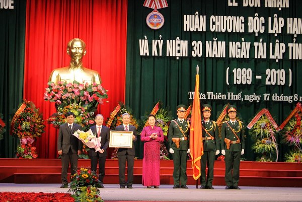 Thừa Thiên Huế: Tổ chức kỷ niệm 30 năm tái lập tỉnh và đón nhận Huân chương Độc lập hạng Nhất - Hình 1