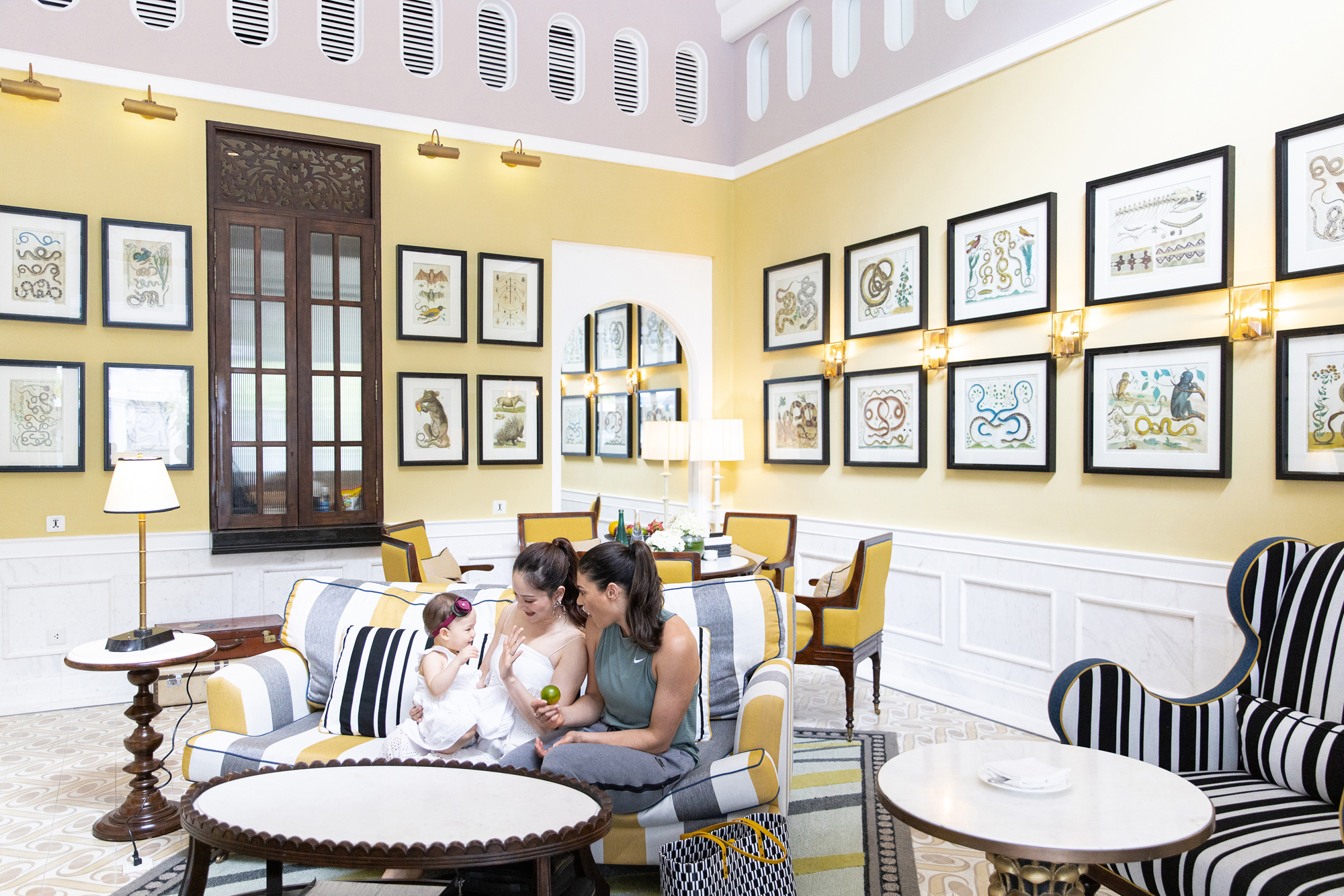 Khoảnh khắc ấn tượng của Lan Phương cùng con gái tại “Khu nghỉ dưỡng tốt nhất thế giới 2019” - Hình 2