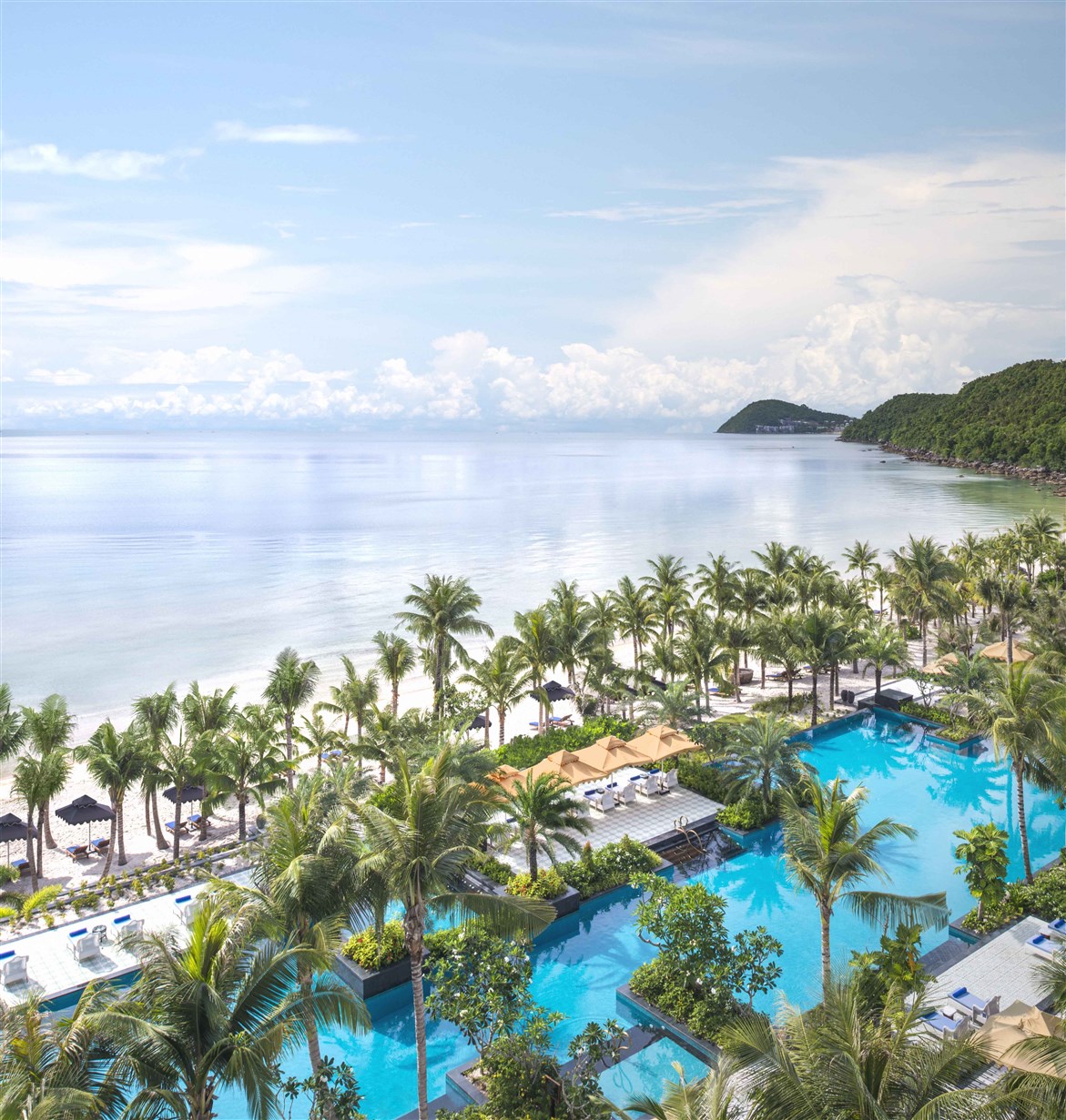 Khoảnh khắc ấn tượng của Lan Phương cùng con gái tại “Khu nghỉ dưỡng tốt nhất thế giới 2019” - Hình 1