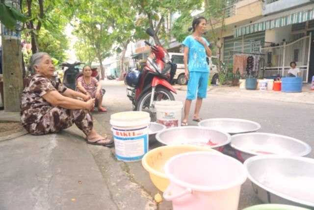 Đà Nẵng: Khẩn cấp ứng phó “khủng hoảng” nước sạch - Hình 2