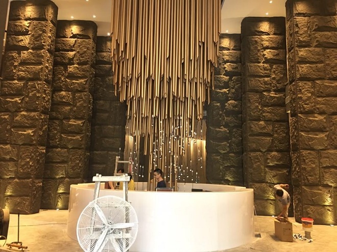 si&ecirc;u nhẹ ứng dụng thi c&ocirc;ng nội thất trong văn ph&ograve;ng, ngoại thất to&agrave; nh&agrave; kh&ocirc;ng mất nhiều nh&acirc;n c&ocirc;ng v&agrave; đặc biệt nhanh bền đẹp.