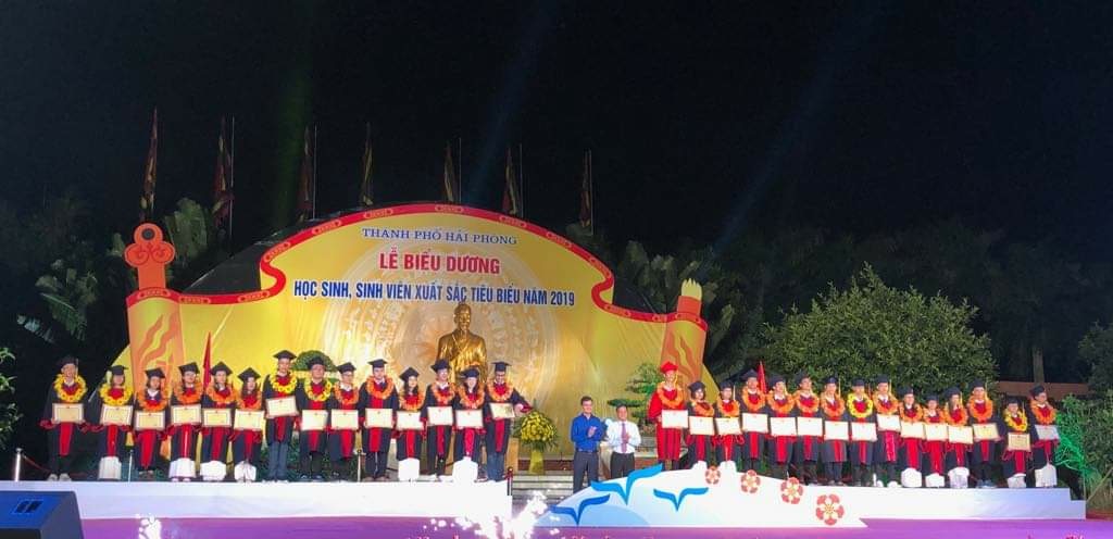 Hải Phòng: Biểu dương 120 học sinh, sinh viên xuất sắc tiêu biểu