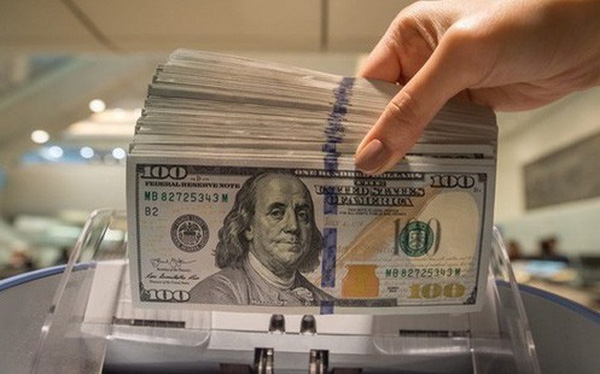 Tỷ giá ngoại tệ ngày 4/9: USD tiếp tục tăng cao