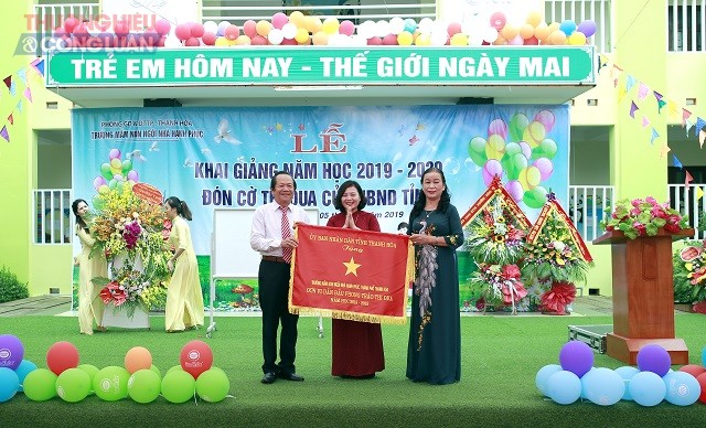 Lễ khai giảng và nhận cờ thi đua cấp tỉnh tại trường Mầm non Ngôi nhà hạnh phúc, TP. Thanh Hóa