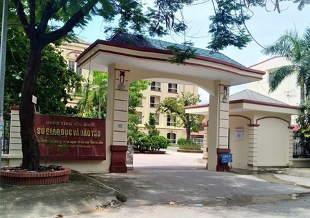 Vụ nâng điểm thi tại Hòa Bình: Yêu cầu kỷ luật 15 phụ huynh