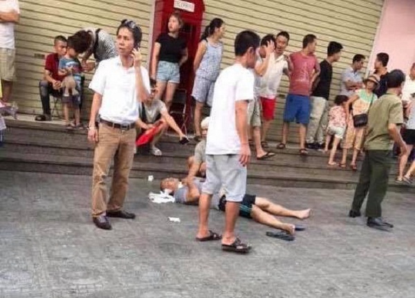 Nổ lớn tại chung cư Linh Đàm (Hà Nội), nhiều người bị thương