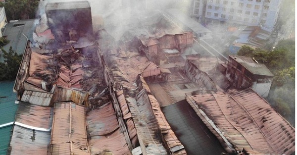 Hà Nội ban hành văn bản hỏa tốc về vụ cháy Công ty CP Bóng đèn phích nước Rạng Đông