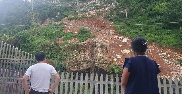 Công ty CP thiết bị điện và khoáng sản Yên Bái: Nổ mìn khai thác đá gây nguy hiểm cho người dân