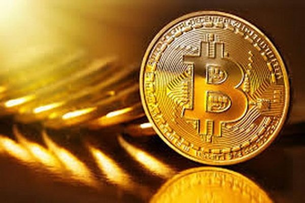 Giá bitcoin đi ngang quanh khu vực 10.000 USD trong nhiều tuần trở lại đây (Ảnh minh họa)