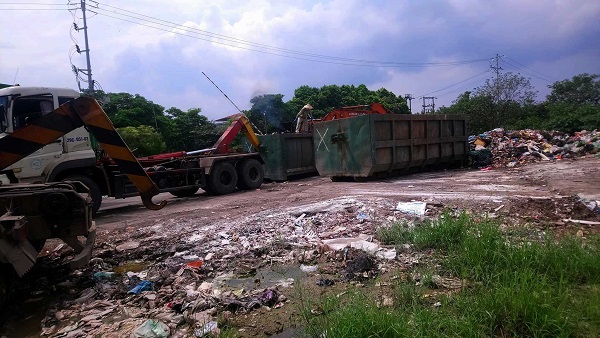 Huyện Thường Tín (Hà Nội): Bãi rác “bức tử” môi trường, người dân kêu cứu!