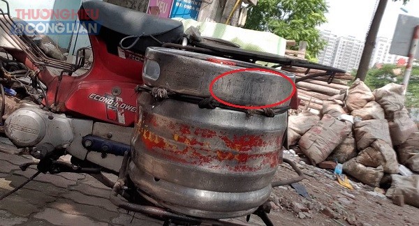 Một thương hiệu bia kh&aacute;c được tẩy mờ sau đ&oacute; san chiết Beer Star H&agrave; nội