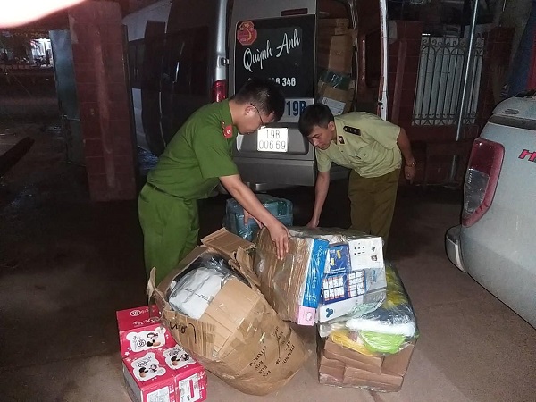 Bắc Giang: Tiêu hủy hơn 1.000 chiếc bánh Monchi không rõ nguồn gốc