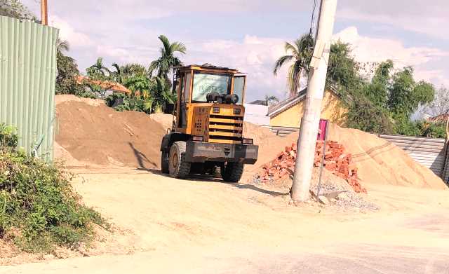 P. Khuê Mỹ, Q. Ngũ Hành Sơn - Đà Nẵng: Điểm tập kết cát trái phép chưa được xử lý?