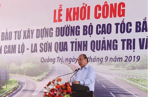 Thủ tướng: Tham nhũng, rút ruột công trình là có tội với nhân dân