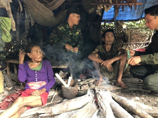 Quảng Bình: Tìm thấy cặp vợ chồng người Rục bỏ nhà đi tránh lũ, mất tích hơn nửa tháng nay
