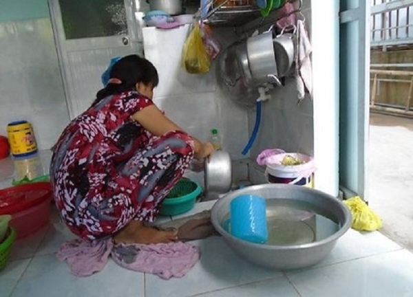 Trà Vinh: Gần 10.000 hộ dân vùng hạn mặn thiếu nước sạch