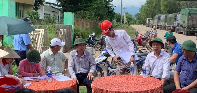 đại di&ecirc;n ch&iacute;nh quyền