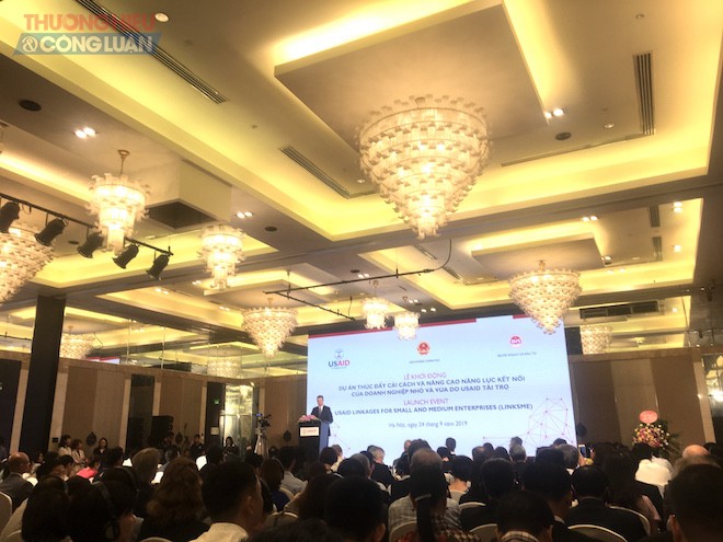 To&agrave;n cảnh Lễ khởi động Dự &aacute;n th&uacute;c đẩy cải c&aacute;ch v&agrave; N&acirc;ng cao năng lực kết nối của doanh nghiệp nhỏ v&agrave; vừa (DNNVV) do USAID t&agrave;i trợ