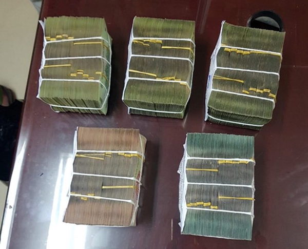 Triệt phá đường dây đánh bạc 1.000 tỷ đồng qua trang winxx8.com