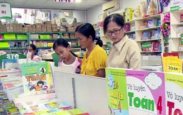 Hà Nội: Không để xảy ra tình trạng thiếu sách giáo khoa đầu năm