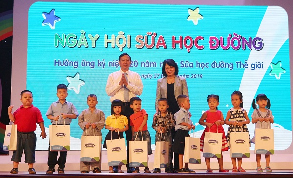 Đà Nẵng tưng bừng tổ chức ngày hội 'Sữa học đường'