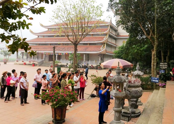 Di tích chùa Tiên tại xã Phú Lão, huyện Lạc Thủy - ảnh: Báo Hòa Bình