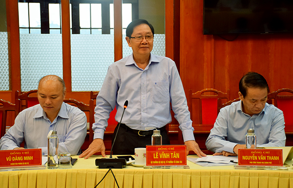 Bộ trưởng Bộ Nội vụ Lê Vĩnh Tân phát biểu kết luận hội nghị