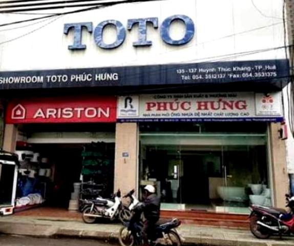 Thừa Thiên Huế: Kỷ luật cảnh cáo nguyên Phó chủ tịch UBND tỉnh, bắt chủ tịch xã