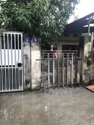 Hải Phòng: Nợ “tín dụng đen”, bị hàn bịt cổng, đổ bê tông chặn lối vào nhà!